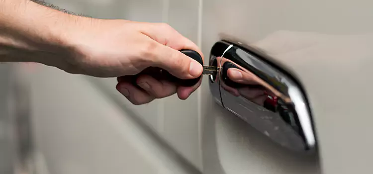 Why Choose Our Auto Locksmith Team in Norton Shores, MI?